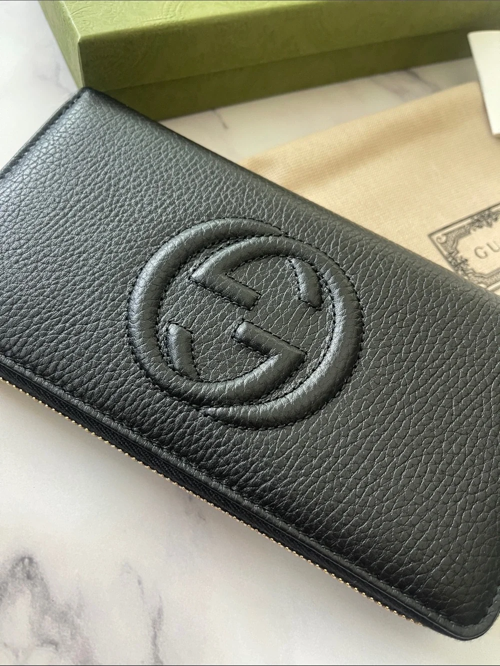$1,170 New, Authentic Gucci Black Pebbled Leather Zip Wallet with Interlocking G - Picture 7 of 13